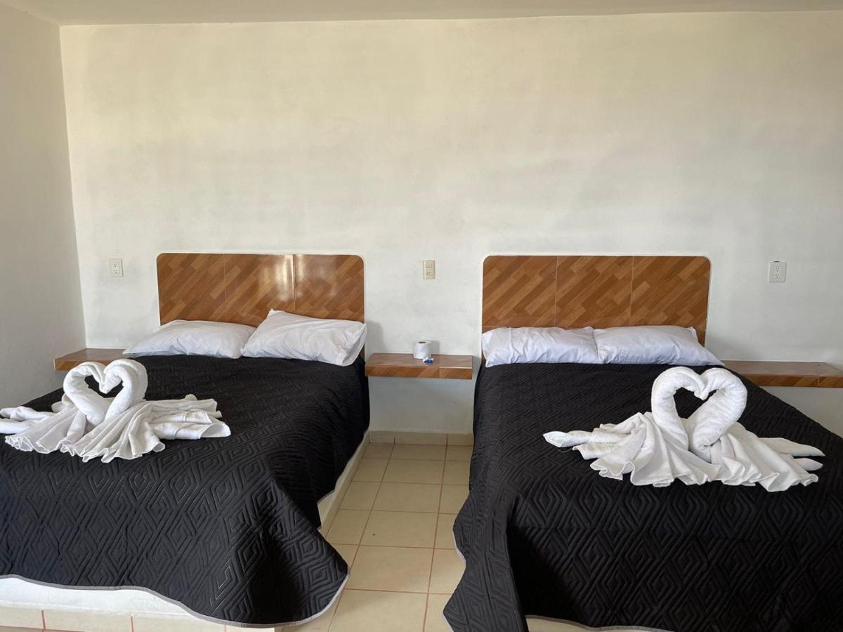 Rebolledo Imperial Hotel San Cristobal  ภายนอก รูปภาพ